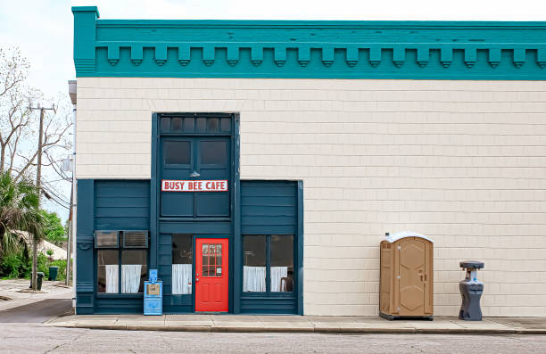 Porta potty rental for outdoor events in Urbancrest, OH
